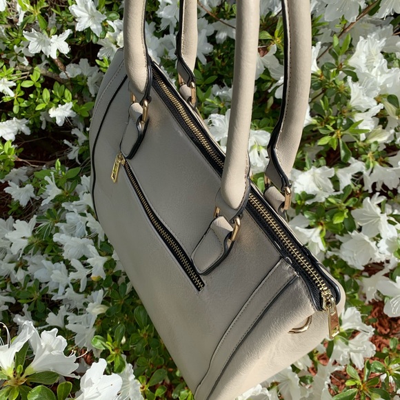 BOSTON, MA | Zip Top Bag - Picture 2 of 16